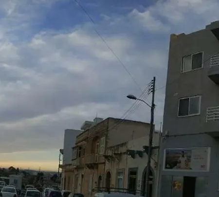 Kmv * Rabat